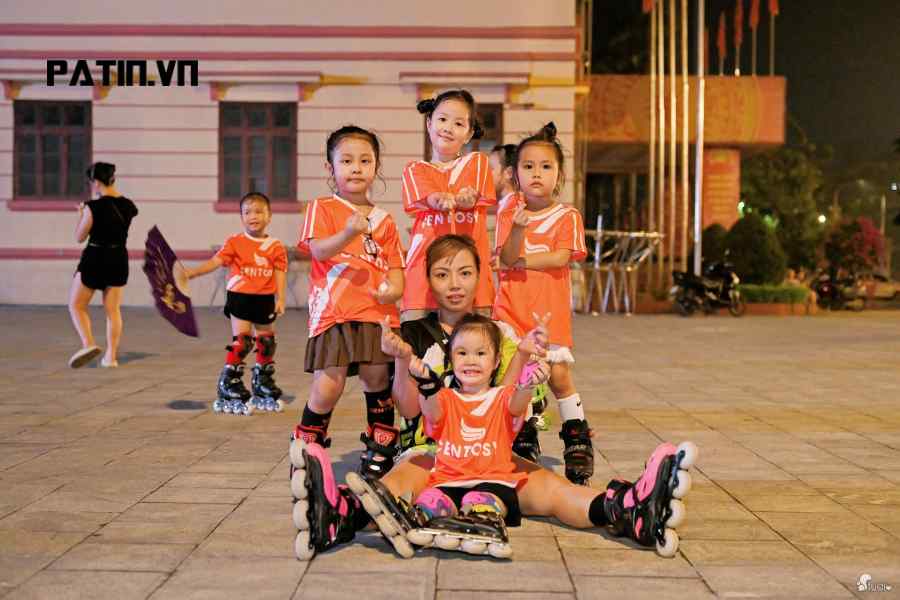 giày patin cho bé 3 tuổi