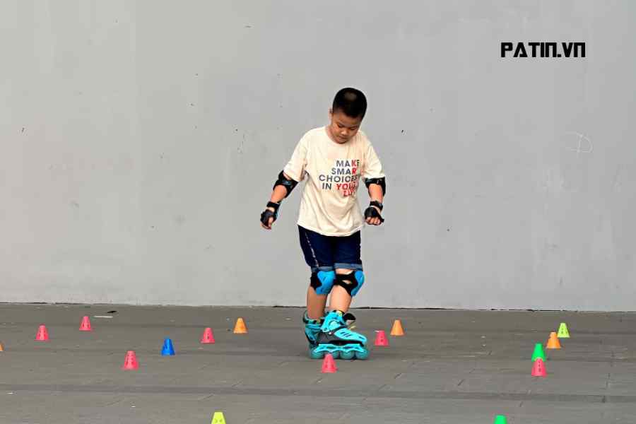 Bật mí cách chọn giày patin cho bé 5 tuổi chất lượng tốt