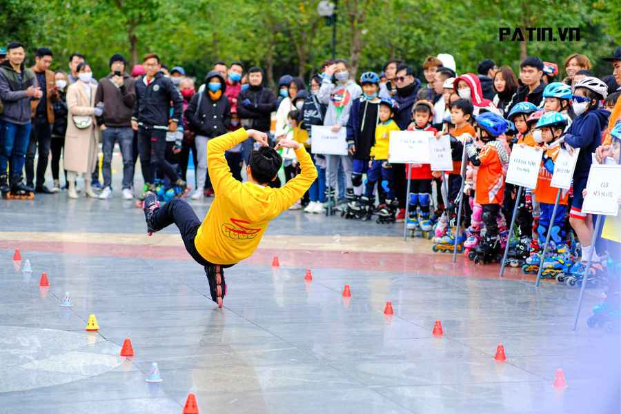 giày patin tại Hóc Môn