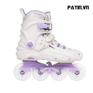 Giày patin Flying Eagle X7F Reaver nổi bật với 2 Màu Đen/ Trắng