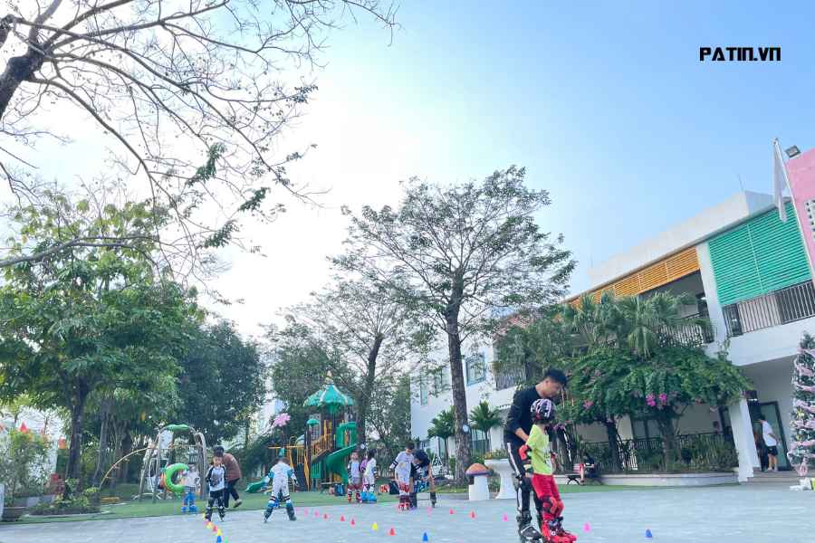 mô hình sân trượt patin 1